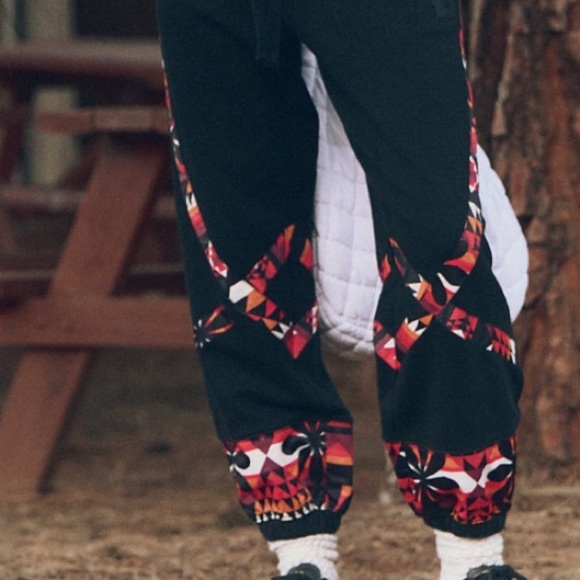 Free People joggers FP Movement Women's Snow Flow Black Combo small NEW - Picture 11 of 11